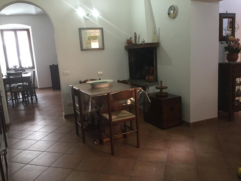 Ferienwohnung Casa Di Emanuela Spello Zimmer foto